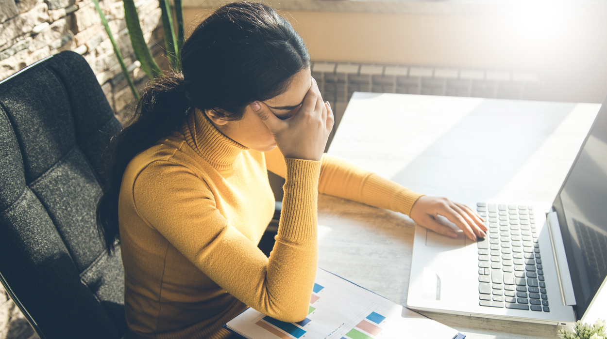 Provider finding out that she does not have medical spa software with HIPAA compliance.